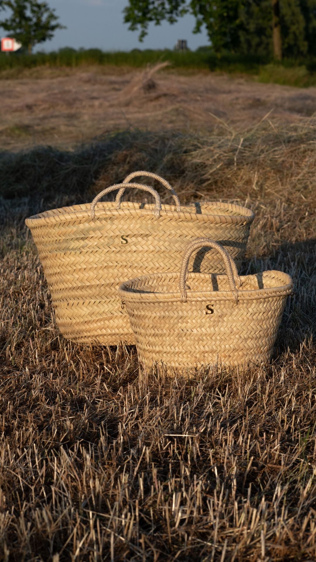 Handgemachter Strohkorb (klein)